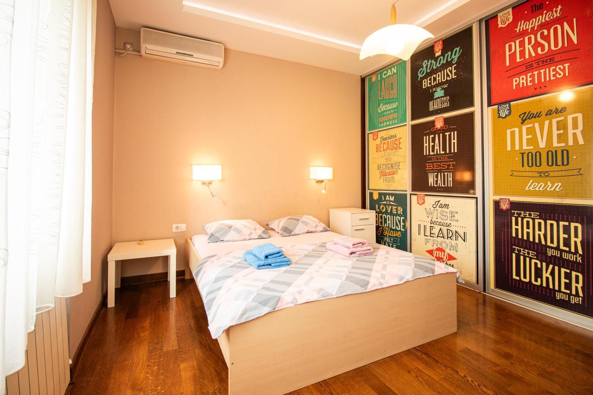 City Center Apartment Belgrad Exteriör bild